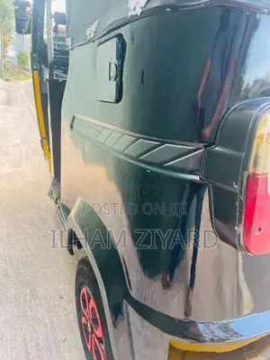 TVS King 2015 Three Wheel (Used)