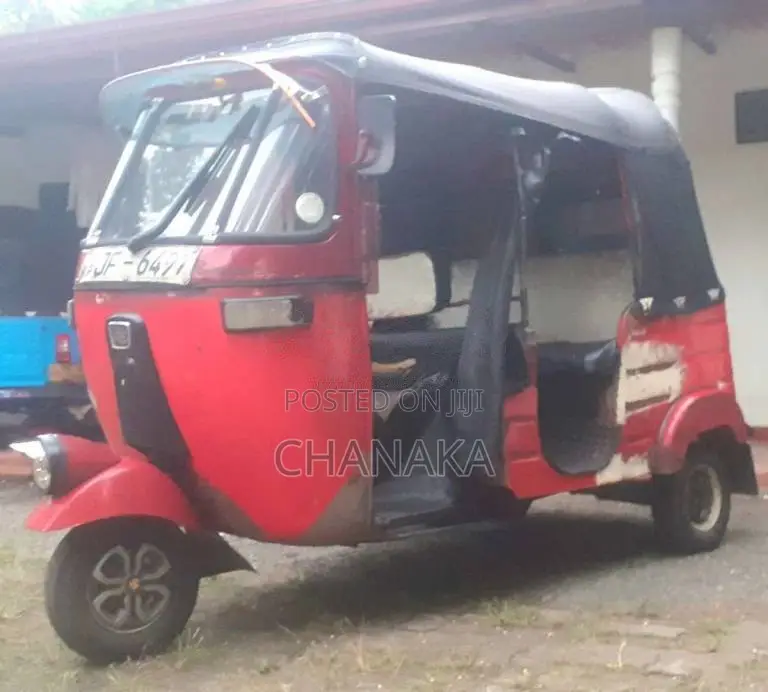 Bajaj RE 2004 Three Wheel (Used)