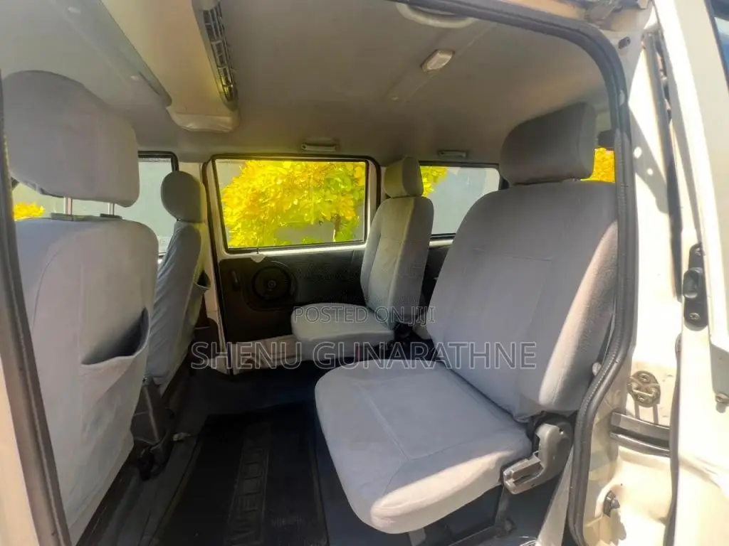 Micro Mpv 2015 Van (Used)
