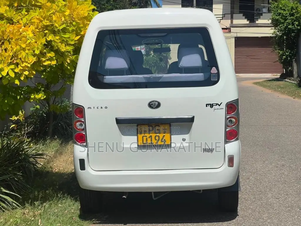 Micro Mpv 2015 Van (Used)