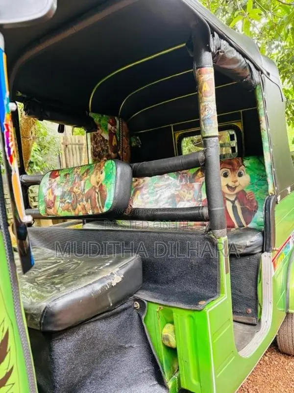 Bajaj 2 stroke 2006 Three Wheel (Used)