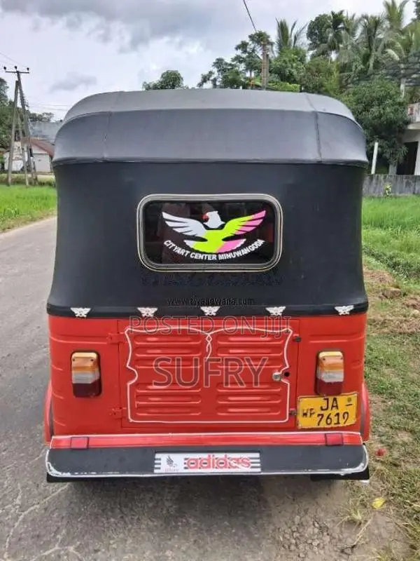 Bajaj 2 stroke 2004 Three Wheel (Used)