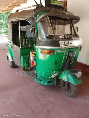 Bajaj 4 Stroke 1993 Three Wheel (Used)