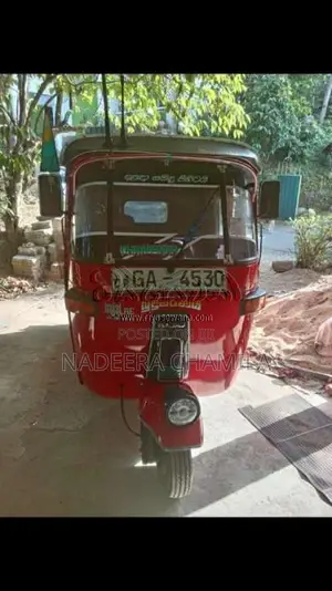 Bajaj 2 Stroke 2002 Three Wheel (Used)
