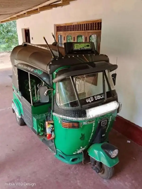 Bajaj 4 Stroke 1993 Three Wheel (Used)