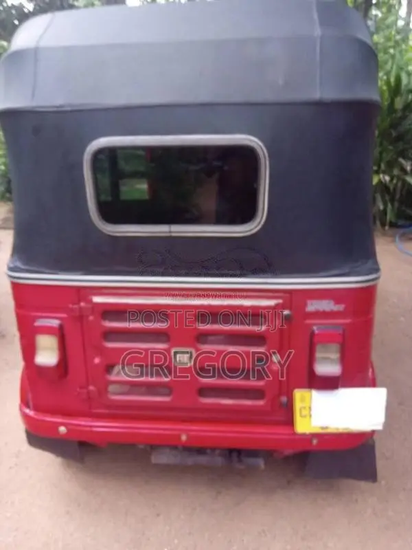 Bajaj RE 4 Stroke 2017 Three Wheel (Used)