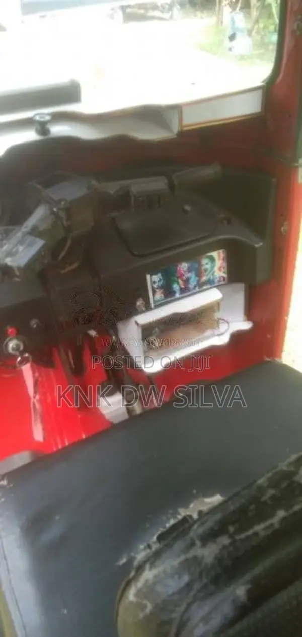 Bajaj RE 2012 Three Wheel (Used)