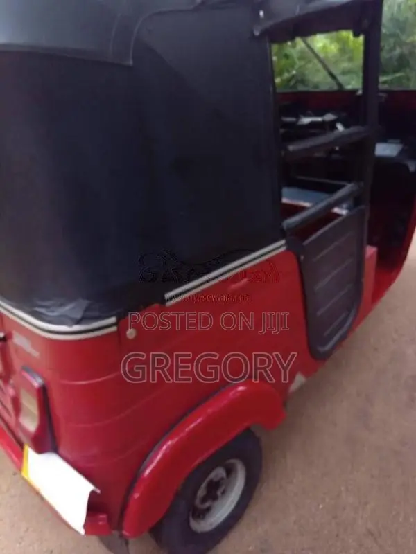 Bajaj RE 4 Stroke 2017 Three Wheel (Used)