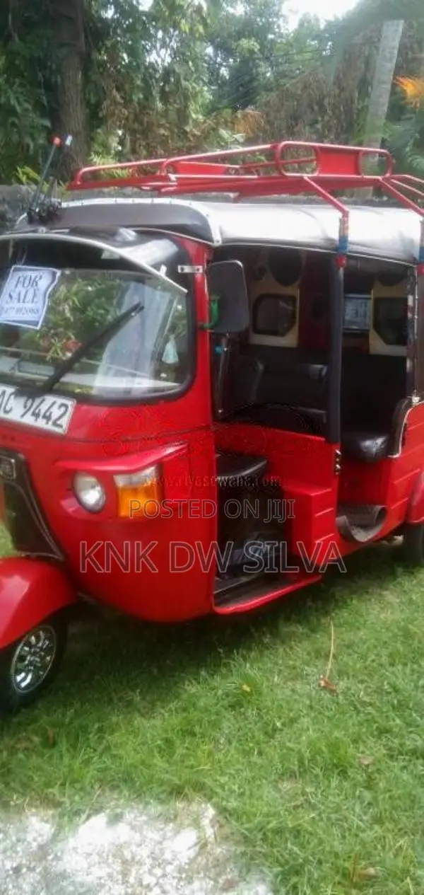Bajaj RE 2012 Three Wheel (Used)