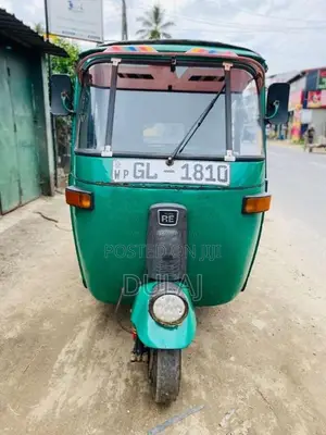 Bajaj RE 2 Stroke 2001 Three Wheel (Used)