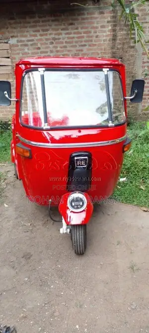 Bajaj RE 2 Stroke 1999 Three Wheel (Used)