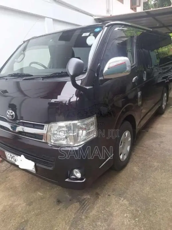 Toyota KDH 2013 Van (Used)