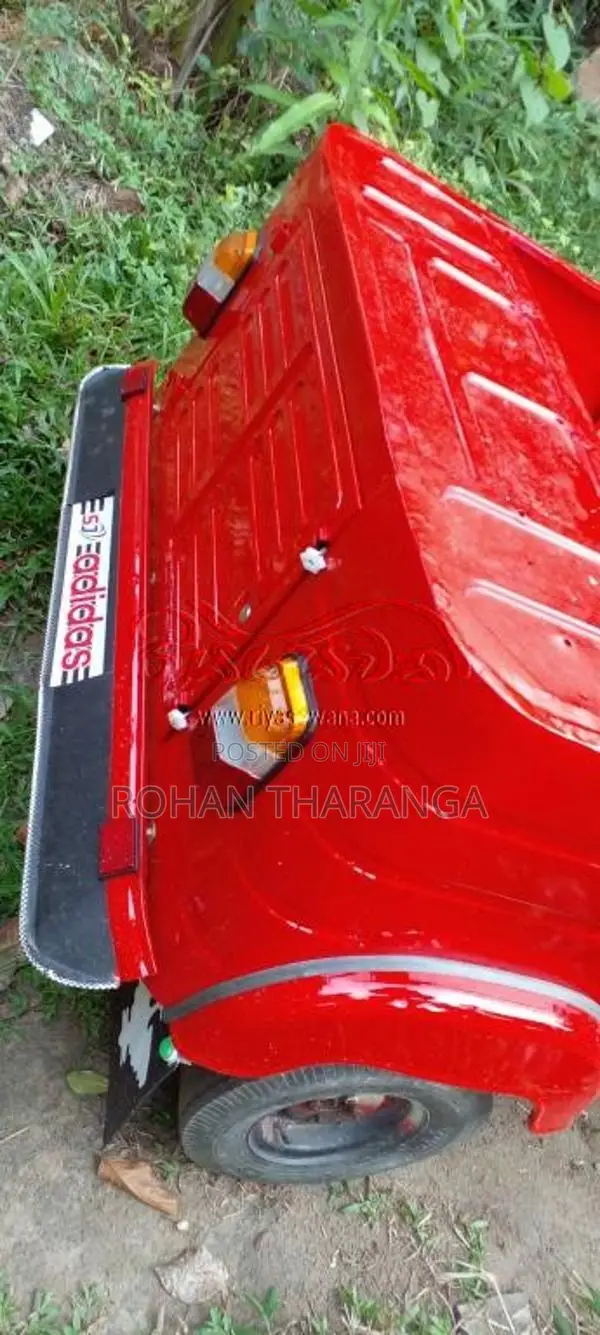 Bajaj RE 2 Stroke 1999 Three Wheel (Used)