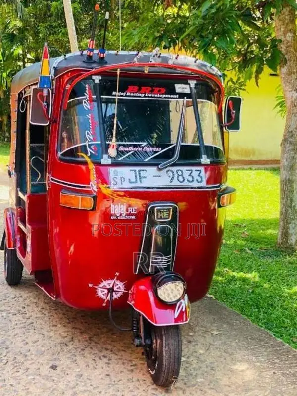 Bajaj 2 Stroke 2004 Three Wheel (Used)