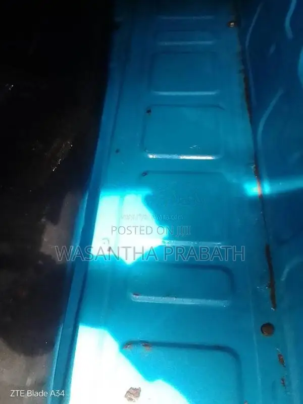 Bajaj 4 Stroke 2009 Three Wheel (Used)