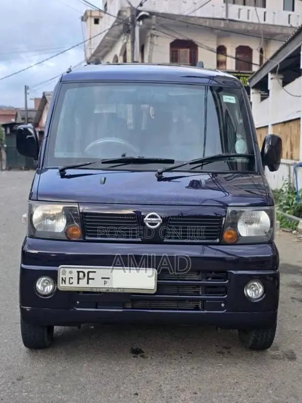 Nissan Clipper 2011 Van (Used)
