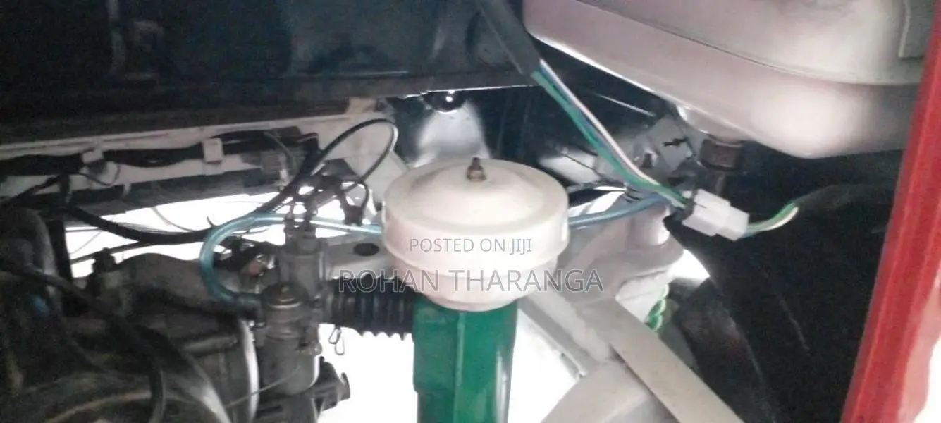Bajaj RE 2 Stroke 1999 Three Wheel (Used)
