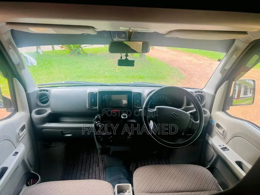 Suzuki DA 17 2016 Van (Used)