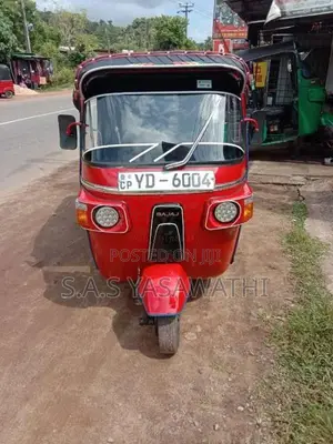 Bajaj 4 Stroke 2010 Three Wheel (Used)