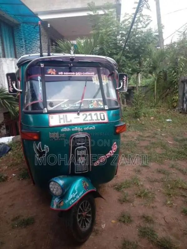 Bajaj RE 2 Stroke 2003 Three Wheel (Used)