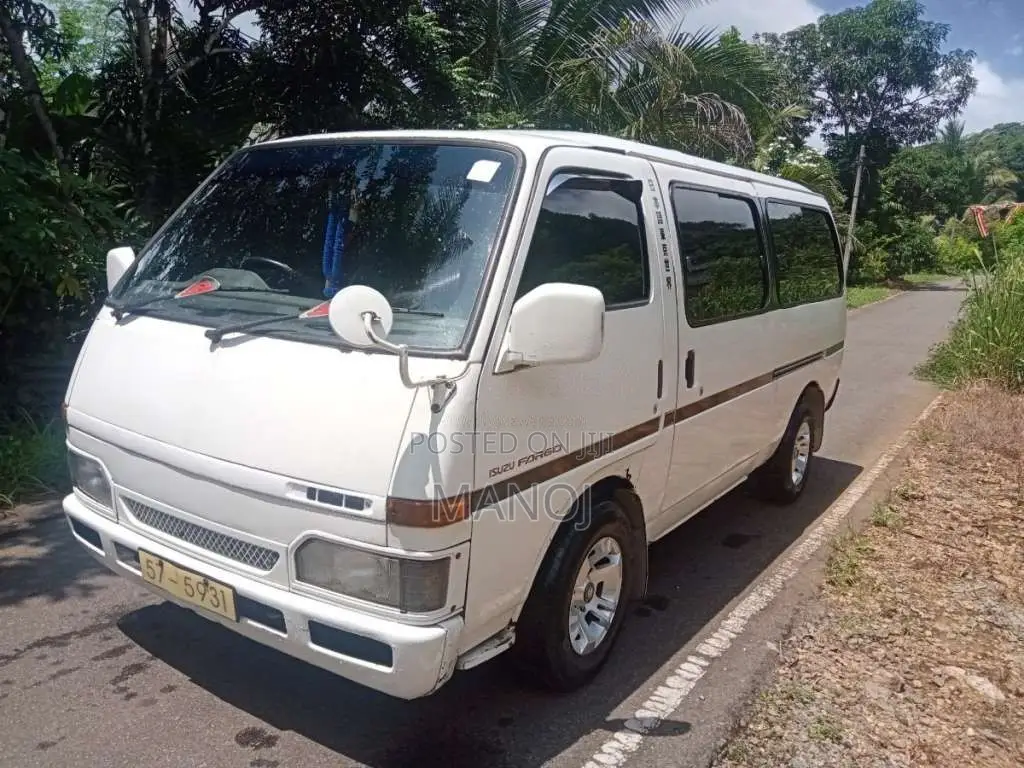 Isuzu Fargo 1991 Van (Used)