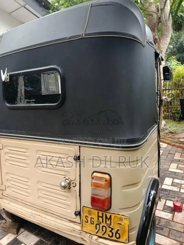 Bajaj 2 Stroke 2005 Three Wheel (Used)