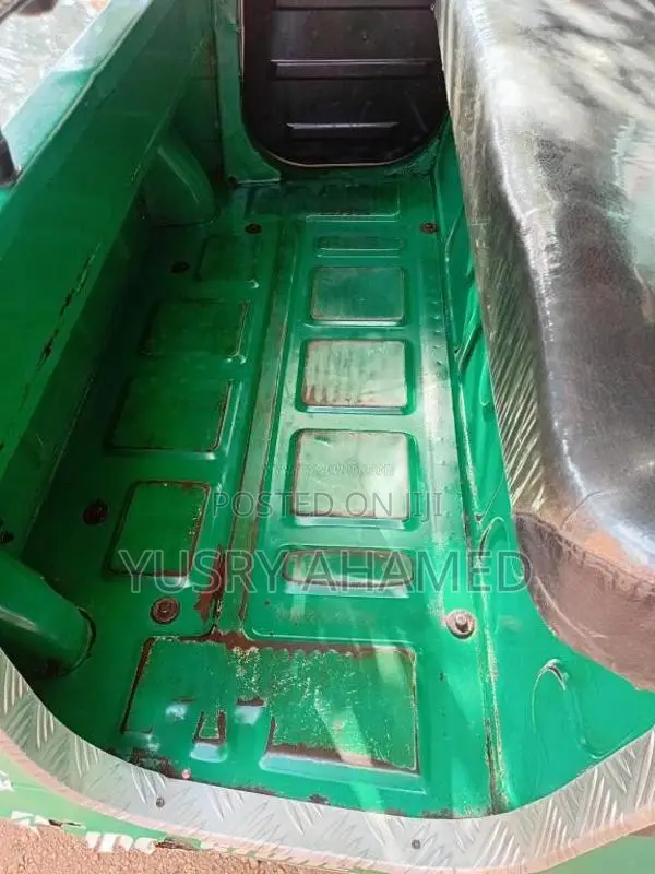 Bajaj RE 4 Stroke 2015 Three Wheel (Used)