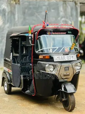 Bajaj 4 Stroke 2014 Three Wheel (Used)