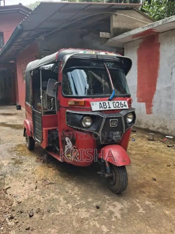 Bajaj RE 2015 Three Wheel (Used)