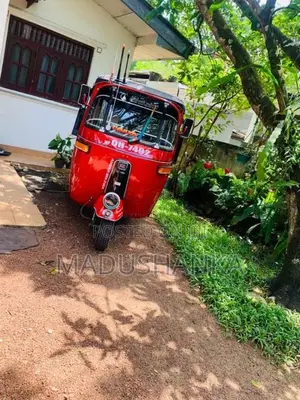 Bajaj RE 2 Stroke 2006 Three Wheel (Used)