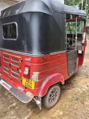 Bajaj RE 2015 Three Wheel (Used)
