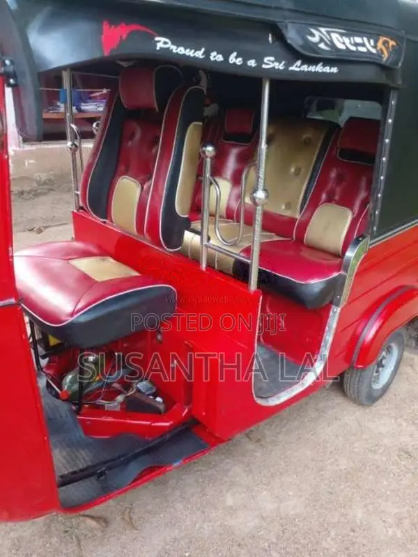 Bajaj RE 1998 Three Wheel (Used)