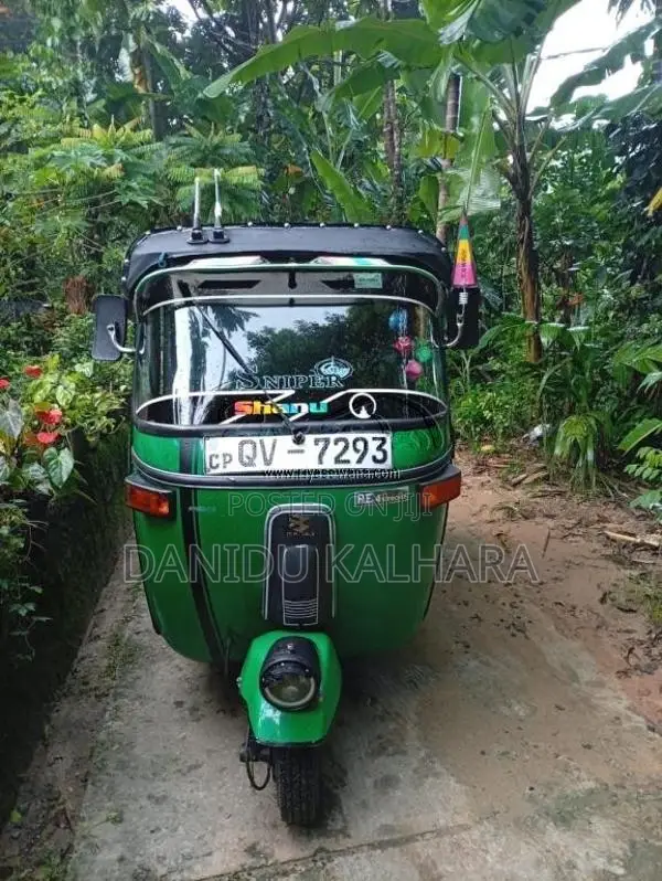 Bajaj RE 2009 Three Wheel (Used)