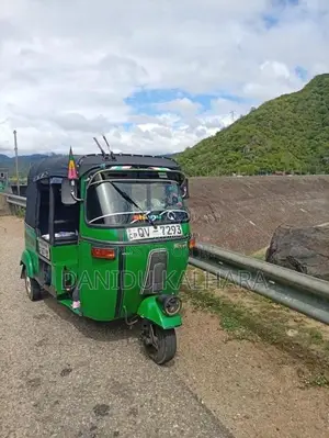Bajaj RE 2009 Three Wheel (Used)