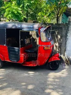 Bajaj 2 Stroke 2002 Three Wheel (Used)