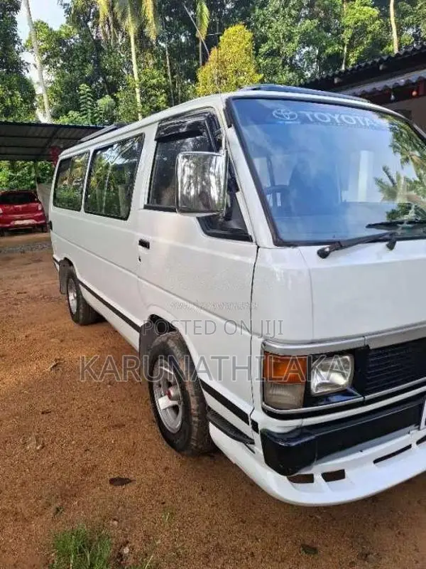 Toyota LH61V 1989 Van (Used)