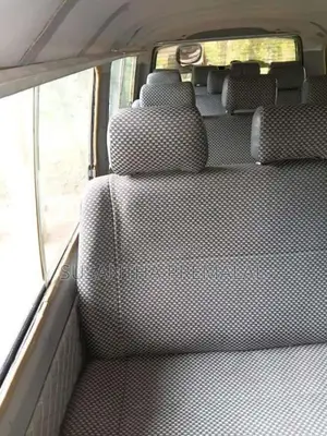 Nissan Caravan 1984 Van (Used)