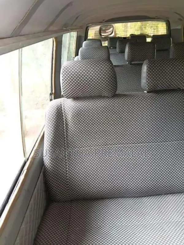 Nissan Caravan 1984 Van (Used)