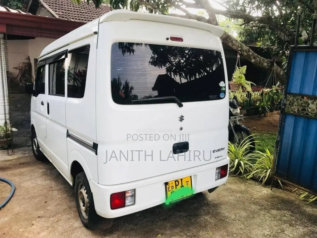 Suzuki Every 2017 Van (Used)