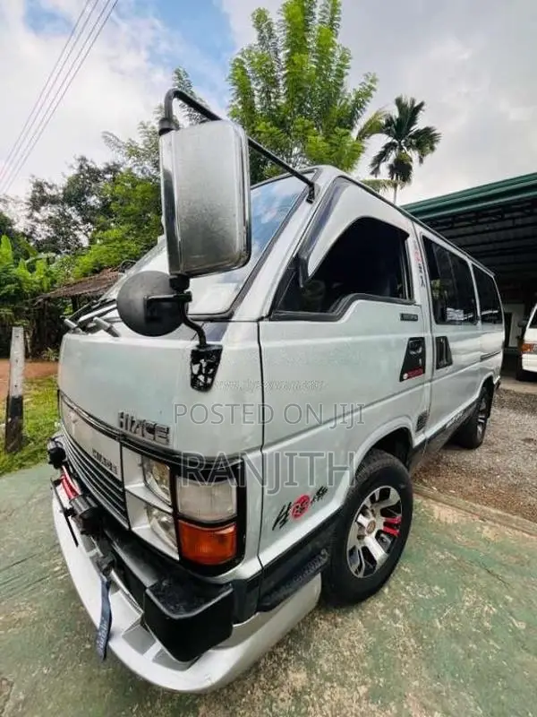 Toyota Shell 1988 Van (Used)