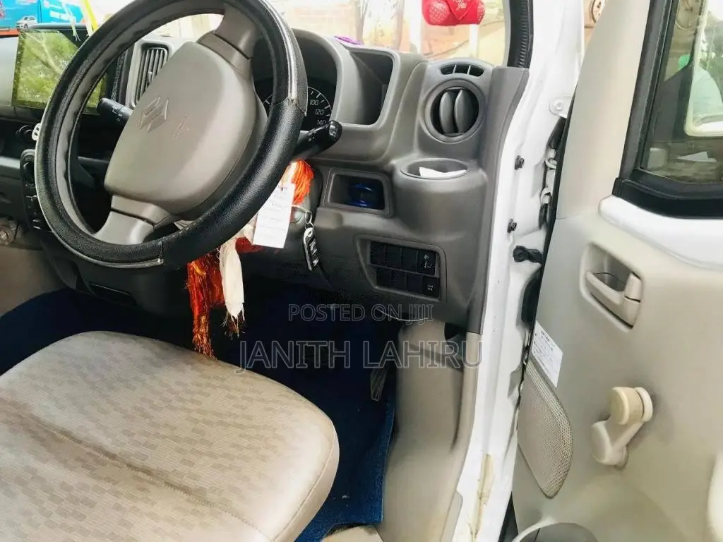 Suzuki Every 2017 Van (Used)