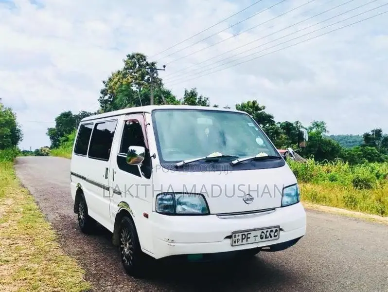 Nissan Vanette 2010 Van (Used)