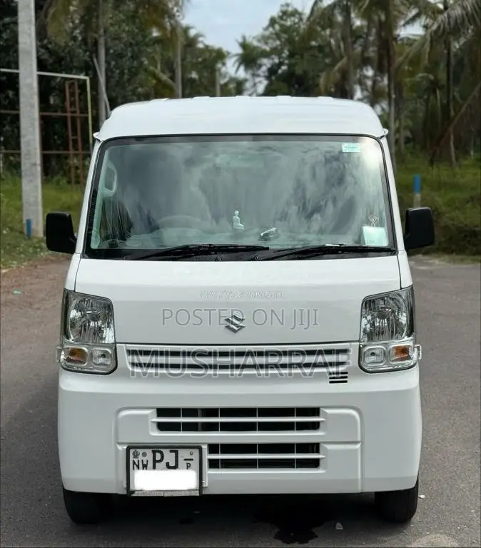 Suzuki Every 2015 Van (Used)
