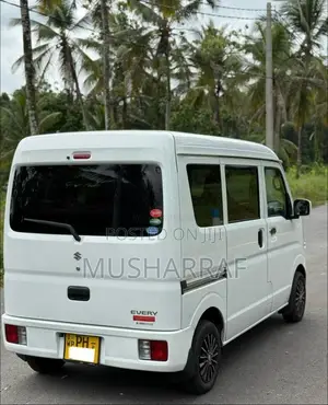 Suzuki Every 2016 Van (Used)
