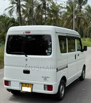 Suzuki Every 2015 Van (Used)