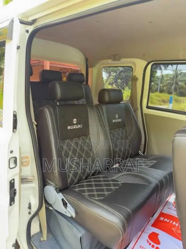Suzuki Every 2015 Van (Used)