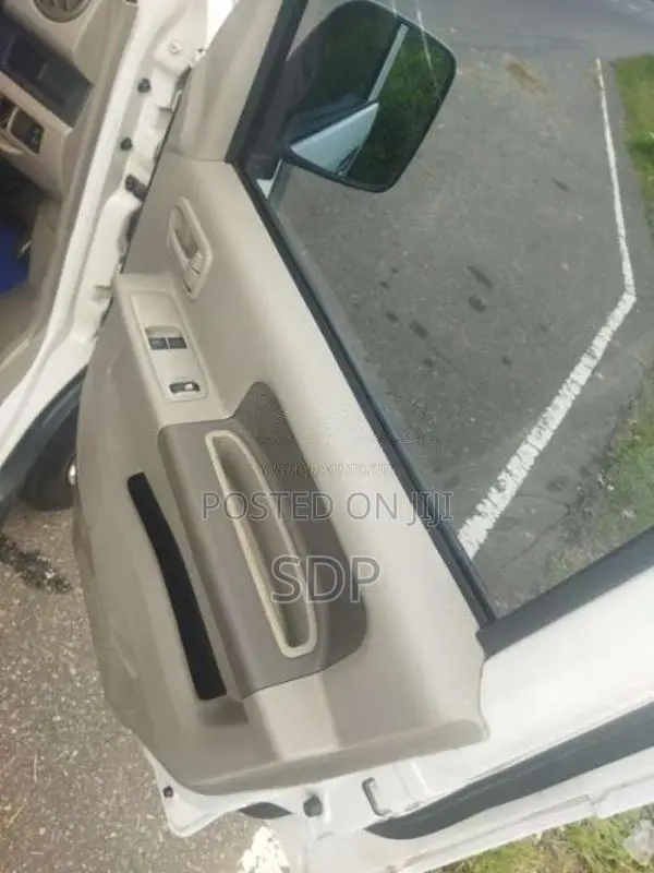 Suzuki Every 2014 Van (Used)