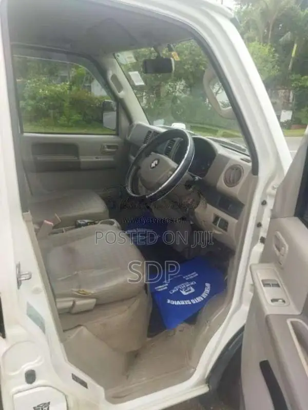 Suzuki Every 2014 Van (Used)