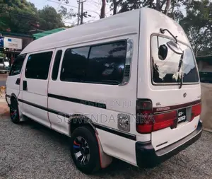 Toyota Dolphin High Roof Super Long 1991 Van (Used)