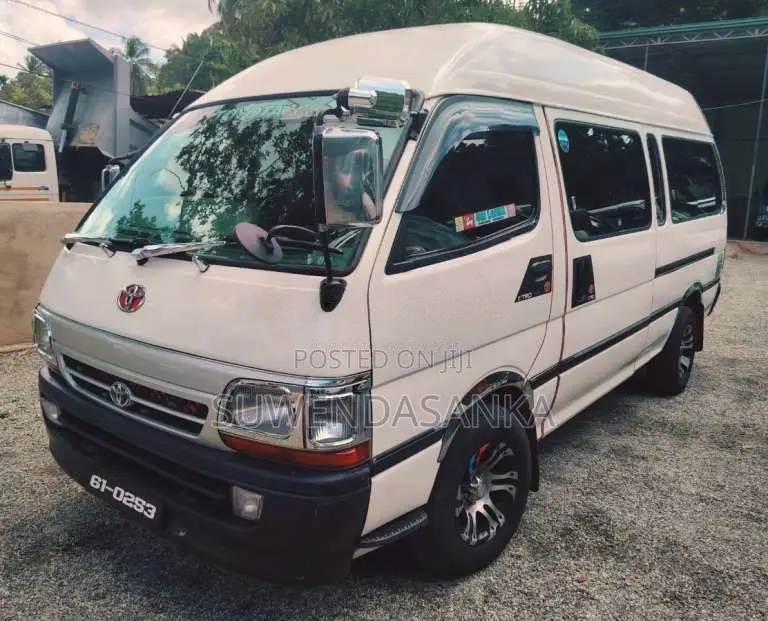 Toyota Dolphin High Roof Super Long 1991 Van (Used)